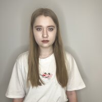 AlainaBond's Offline Chat Room