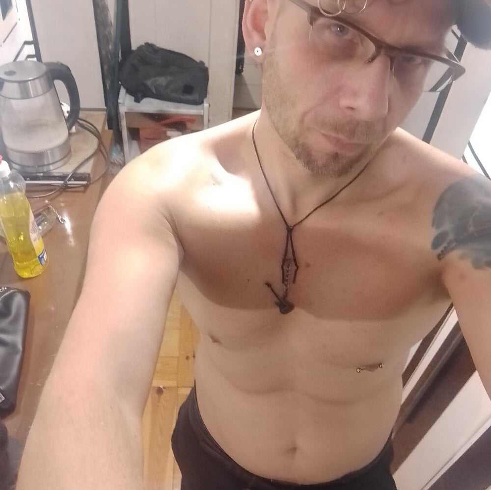 jimi242424 profile