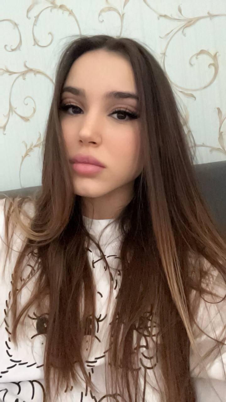 Scalding_Lola