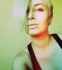 DianaMay's Offline Chat Room