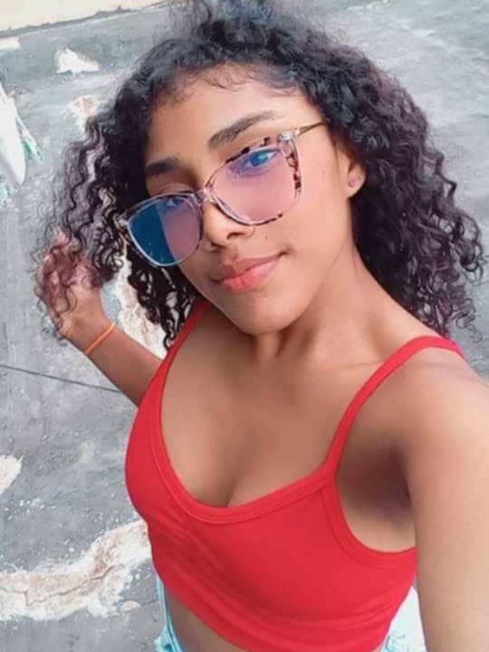 EmiSexy20