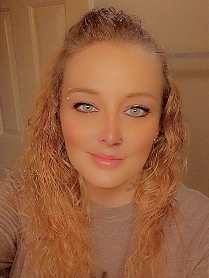 SexiBamaGurlz69 profile