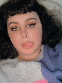 kittykatthickumms' Offline XXX Chat