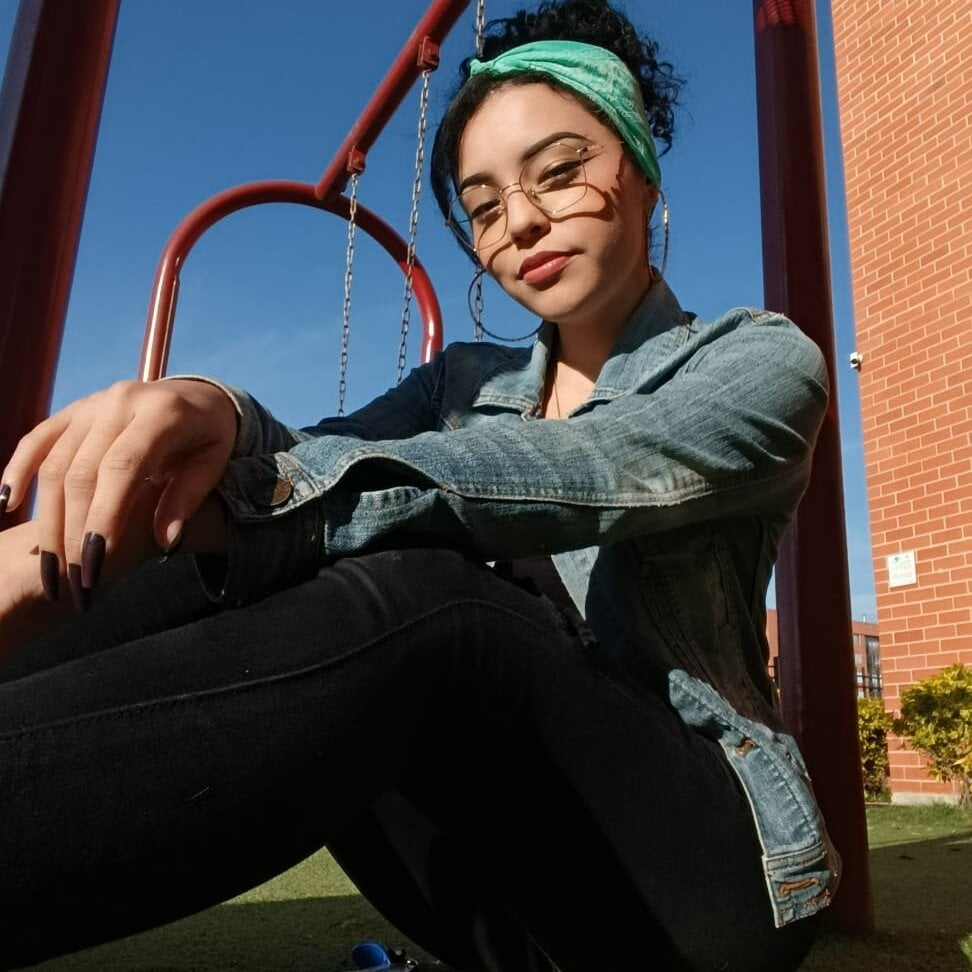 alice_n_Conor profile