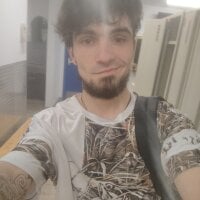 gin64's webcam live show