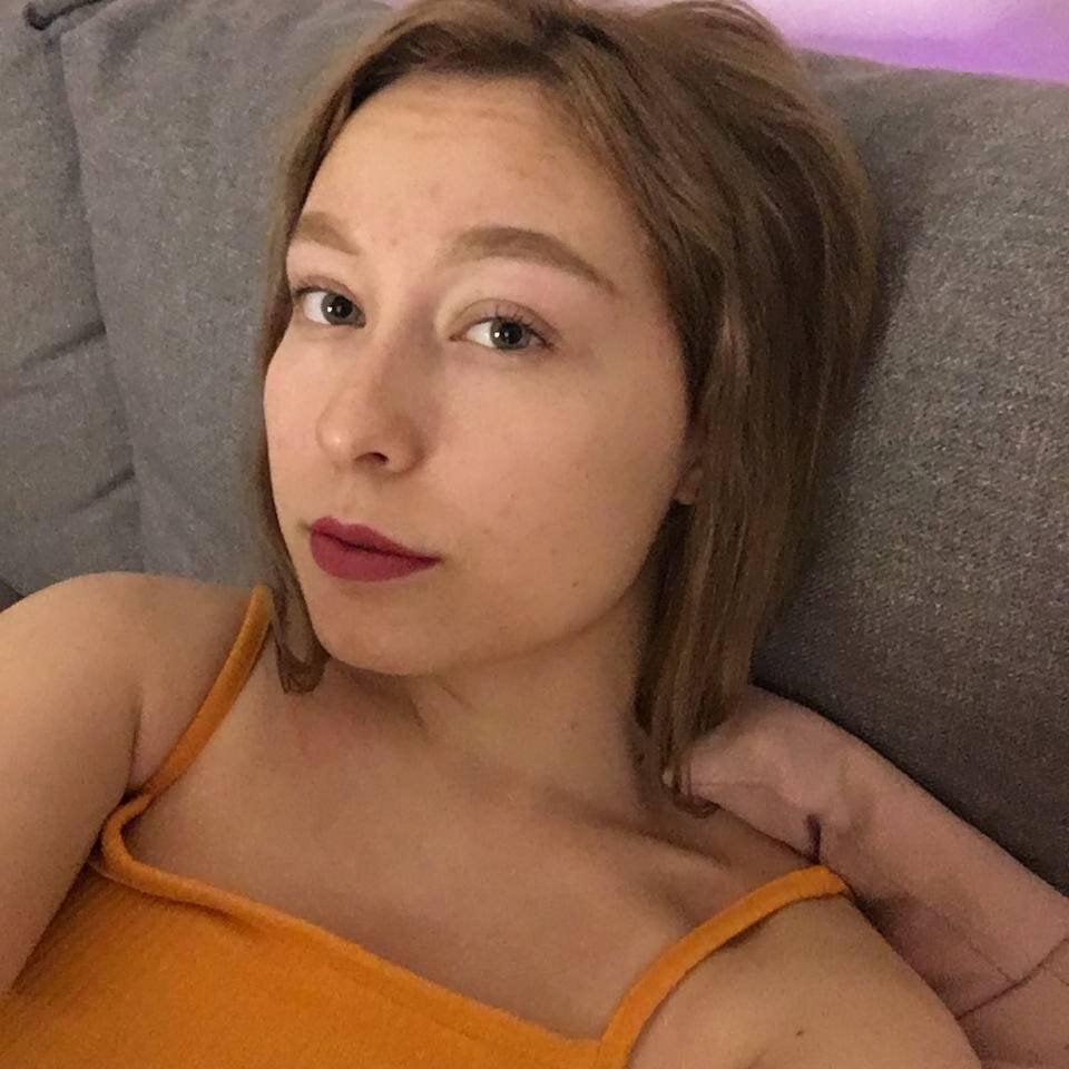 Live sex webcam photo for Wendydydy #289989882