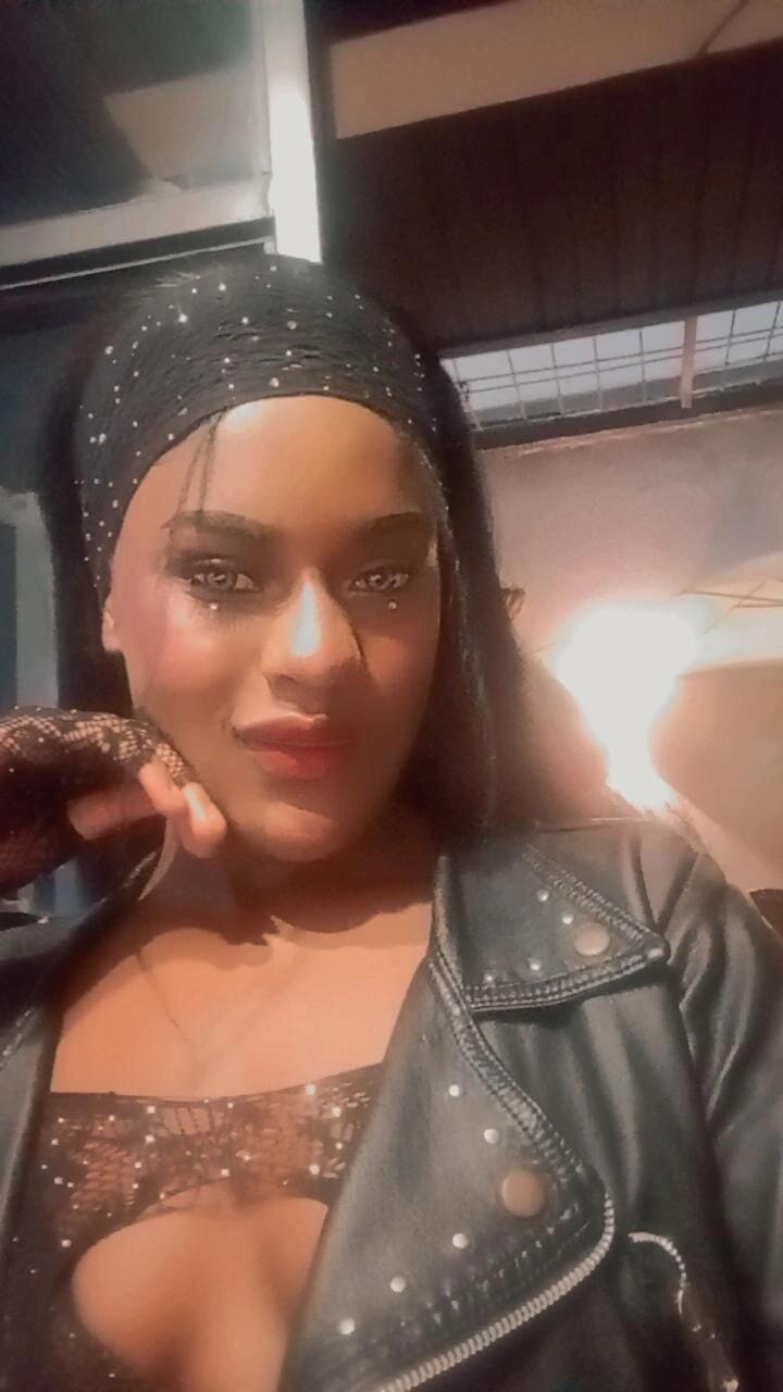 Cameron_Sweet7