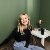 CarrieIl's Offline Chat Room