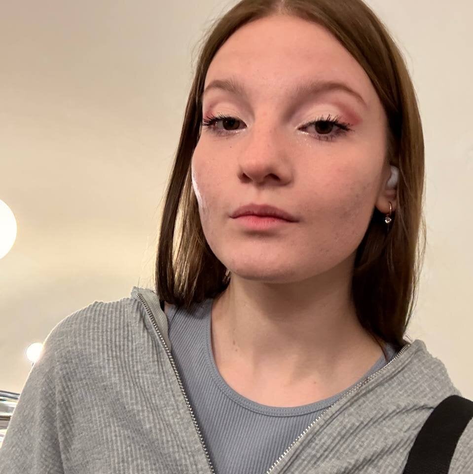 Cam girl SinisterNe