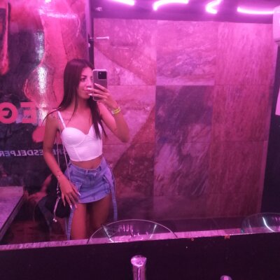 Brattycouples_cum Live Cam on StripChat