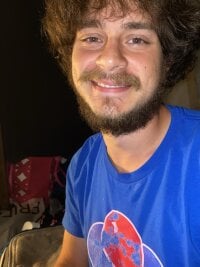 yourinternetboyfriend's webcam live show