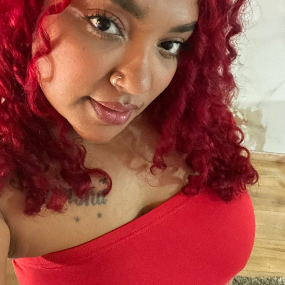 elivecams.com Violetawindsor livesex profile in the-best-country cams