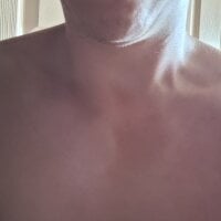 nyraminyon's webcam live show