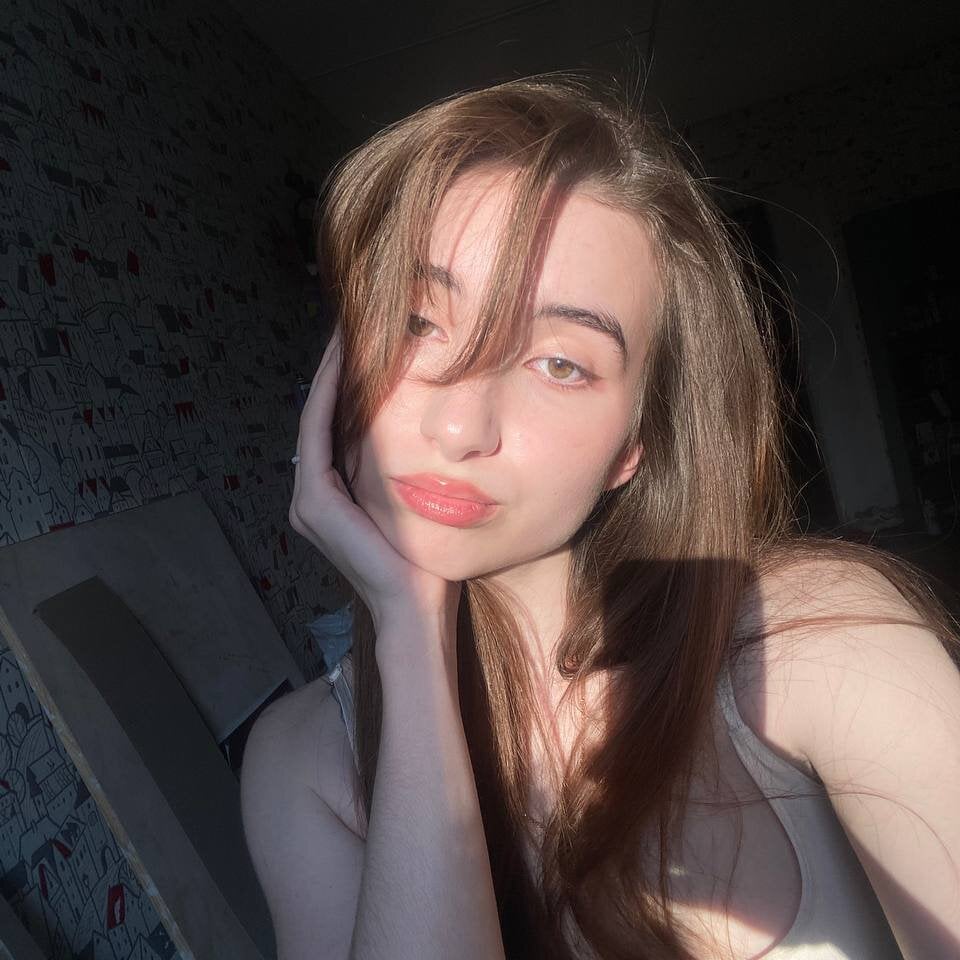 Adelina_Bliss profile
