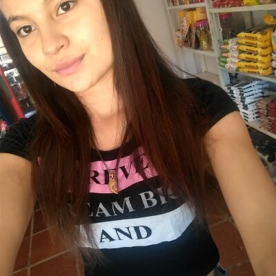 mariana_moon_ 🐕 online webcam