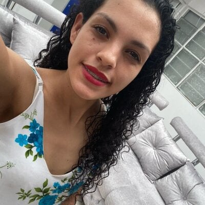 Yisel_rose - colombian