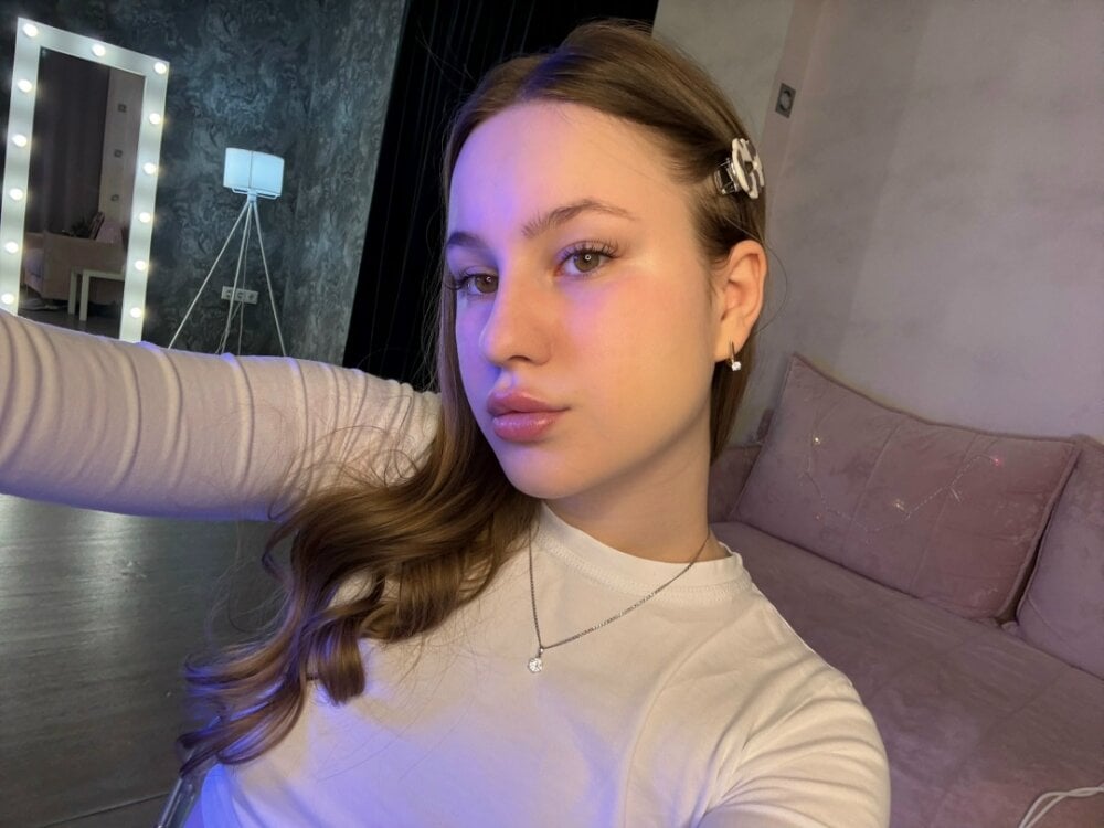 glamcambabes.com candy_cansew livesex profile in mon-sat-6-am-to-3-pm cams