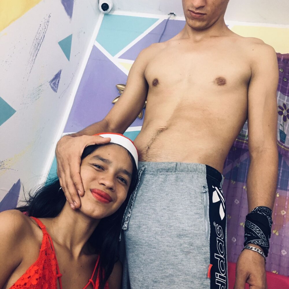 junior_sandoval1 ⚪ free naked stream
