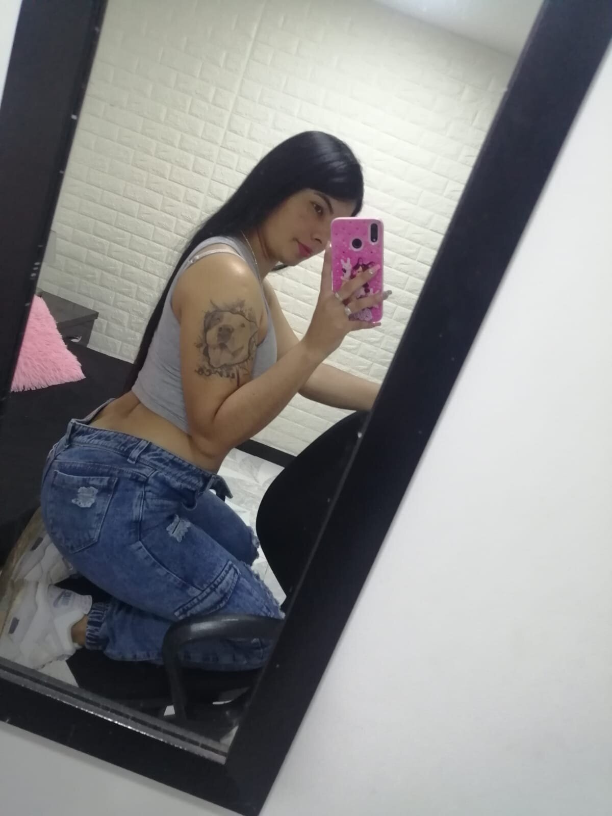 carly_milk