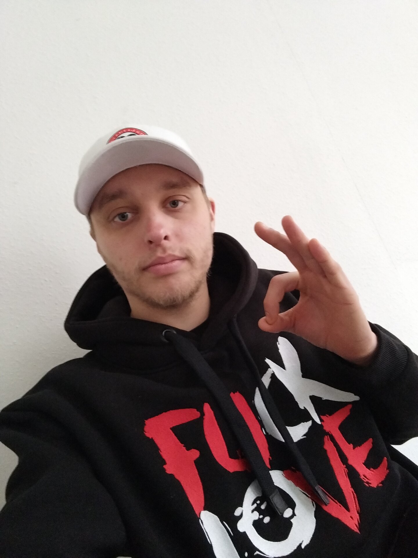 Atze1999@xh