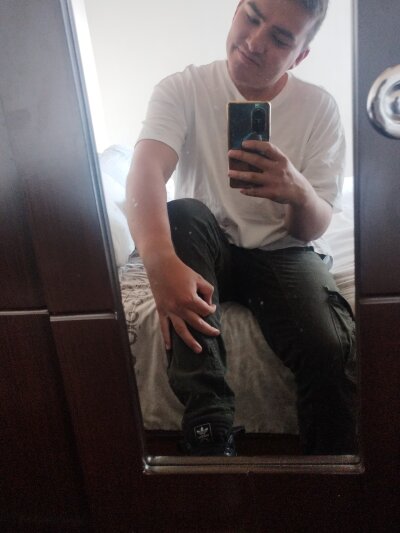Andy-rtg Male Selfsucking Free Cam Naked