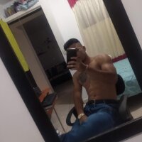 romancr's Offline Chat Room
