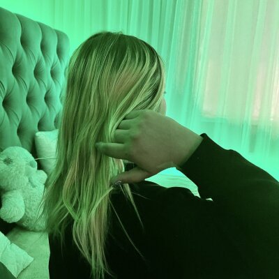 Gray_Zoey 🤩 naked cam