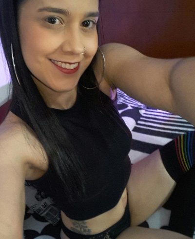 Hannaandbriana 🖱 live online chat