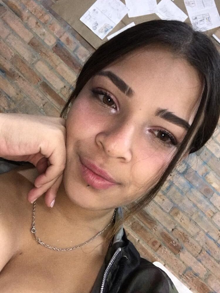 Amy_Rous69 profile