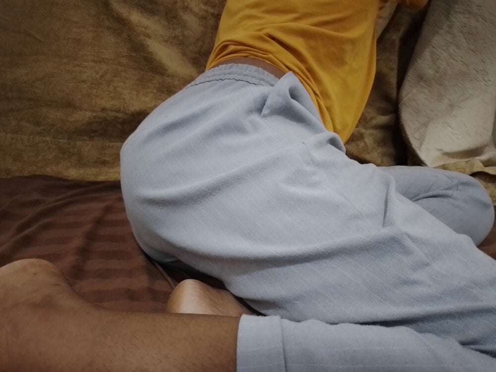 free6cams.com nastybabe13 livesex profile in tom-burtons-universe cams