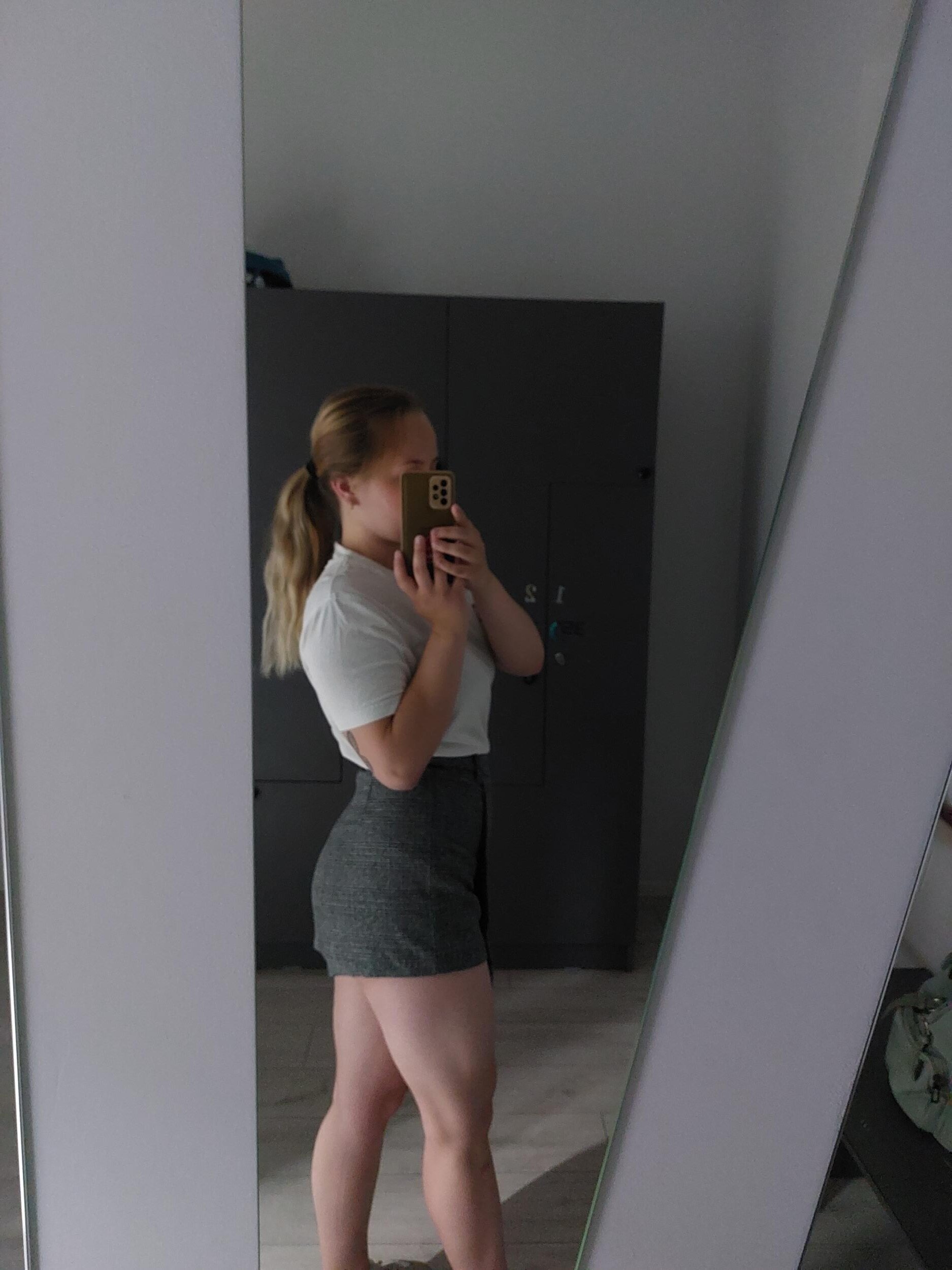 DesireCarmen