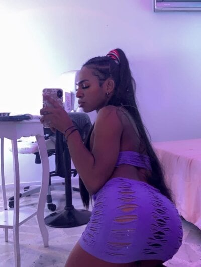 Andreaxdol Trans Twerk Online Cam Striptease