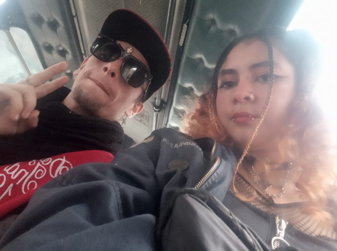 Violet_and_liam