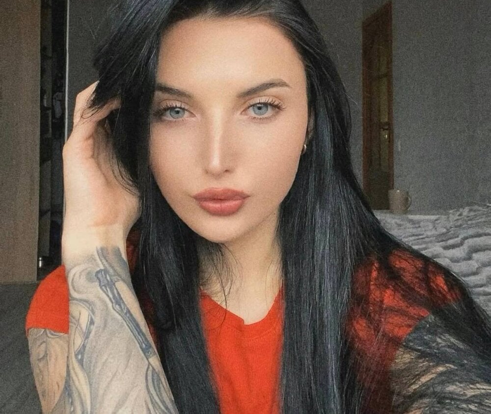 cam-performer.com alinkamandarinka livesex profile in caucasian cams