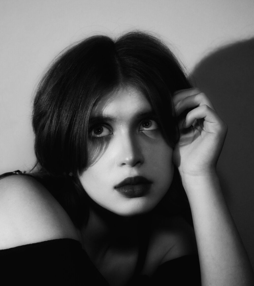 LoraDurston profile
