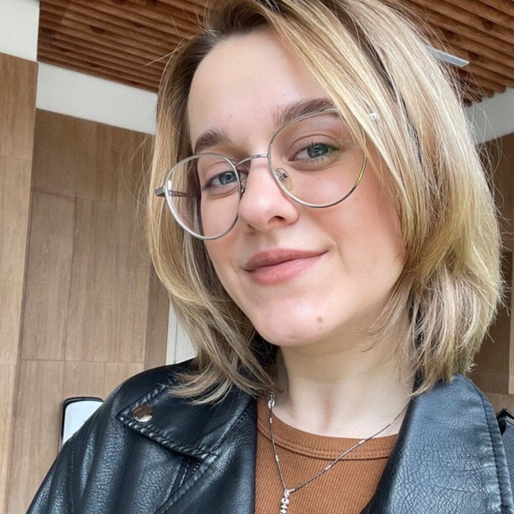 WilonaDearborn profile