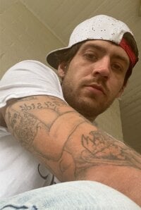 Dkwitdadick's webcam live show