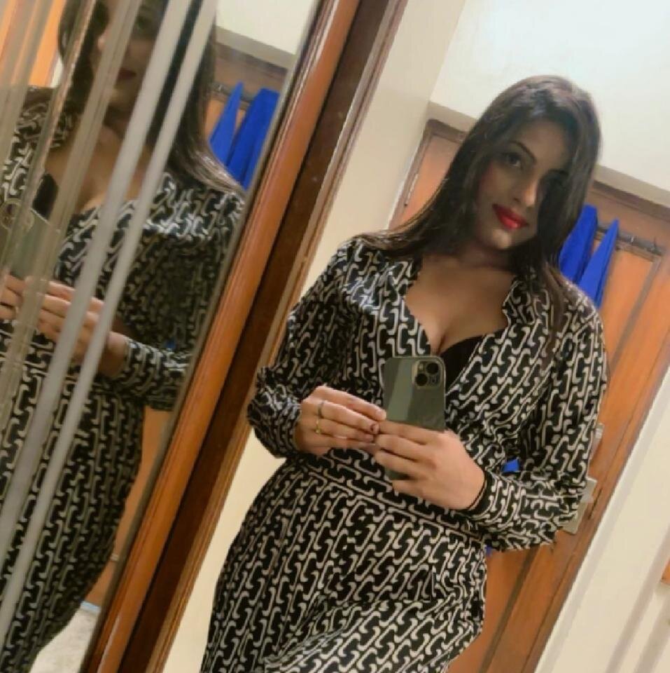 livesex.fan zaanbi livesex profile in indian cams