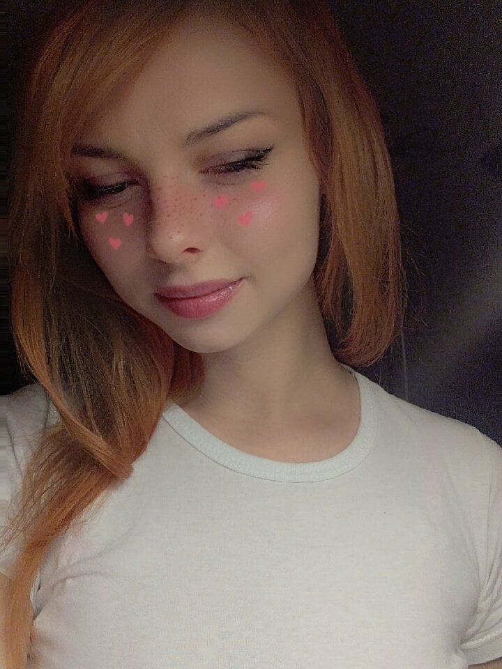 LynnaConner's Offline XXX Chat