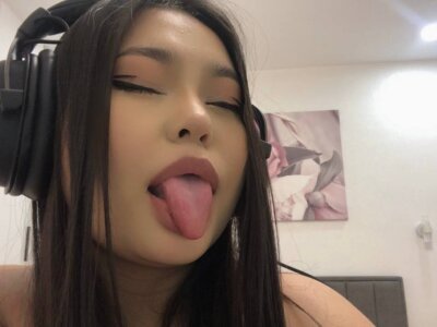 holly_lily - striptease asian