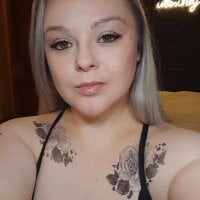 queenb9876