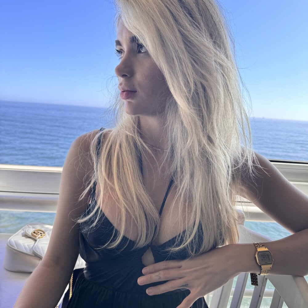 ClaraDomn profile