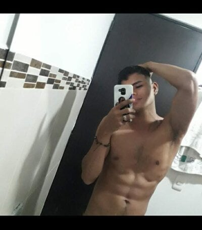 Lion-black - Stripchat Cam2cam Eroticdance Masturbation Boy 