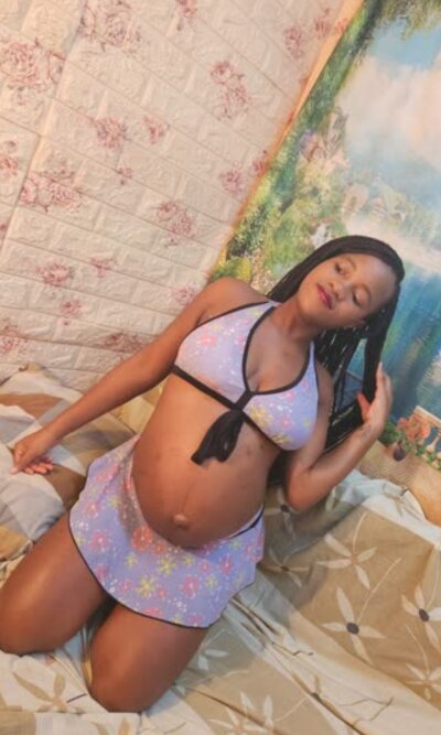 Ebonystrawberry Avatar