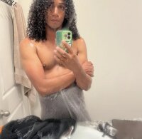 thirteen_inches' Offline XXX Chat