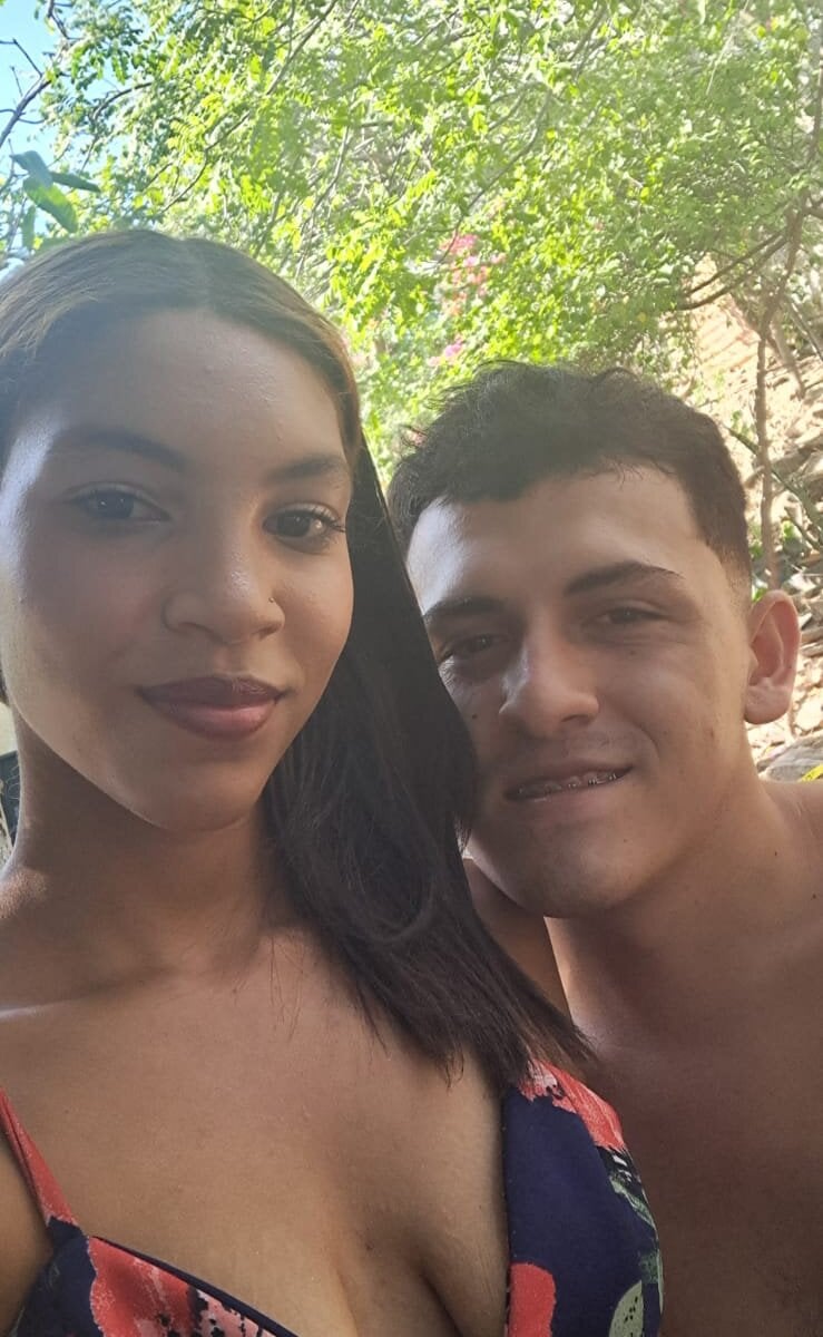 ginebra_n_yan's Offline XXX Chat