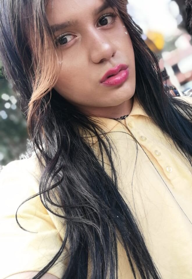 Live sex webcam photo for amberr_doll #279009778