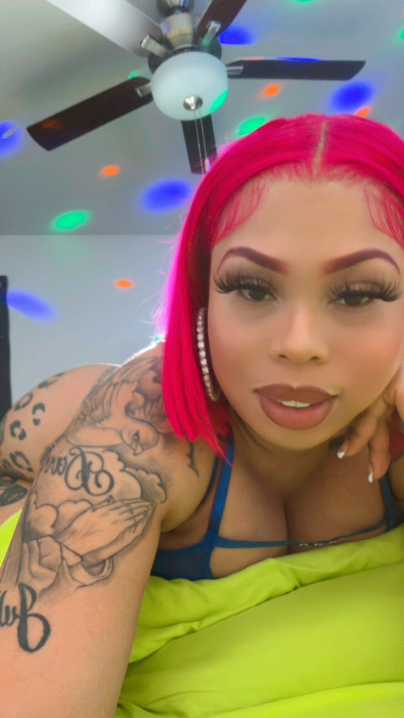 ThickAssRena Nude Leaked OnlyFans Photo