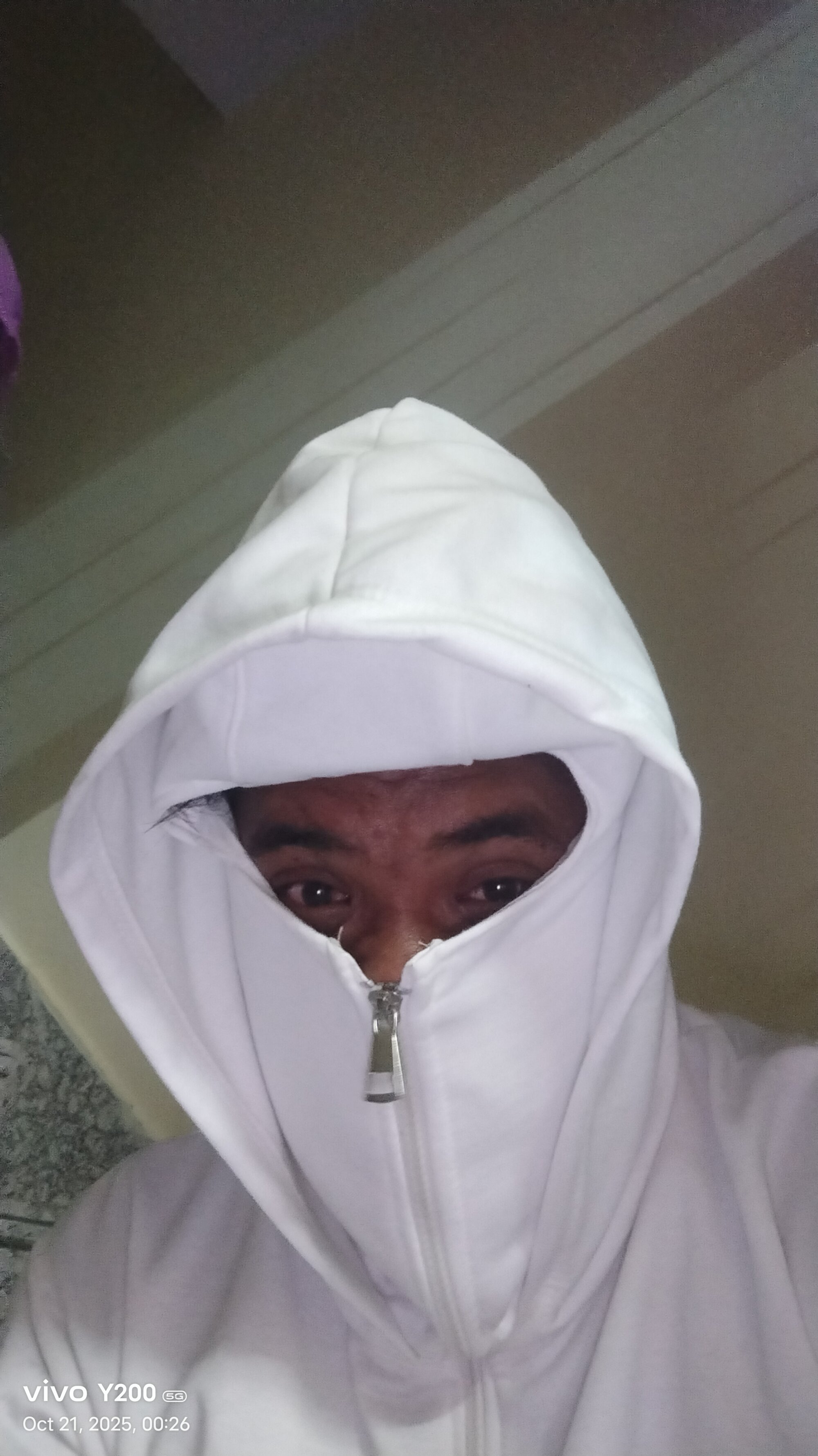 Roy___121 live webcam