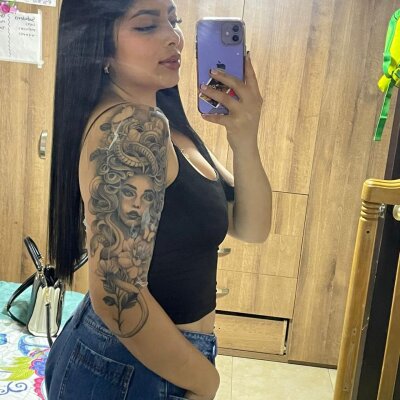 NinaaMoon Female Latincuckold Free Cam Porn